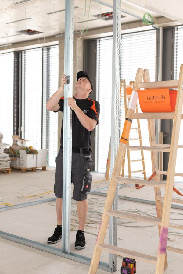 Trockenbau Innenausbau Baustelle Montage Trennwand Trockenbau Innenausbau Baustelle Montage Trennwand